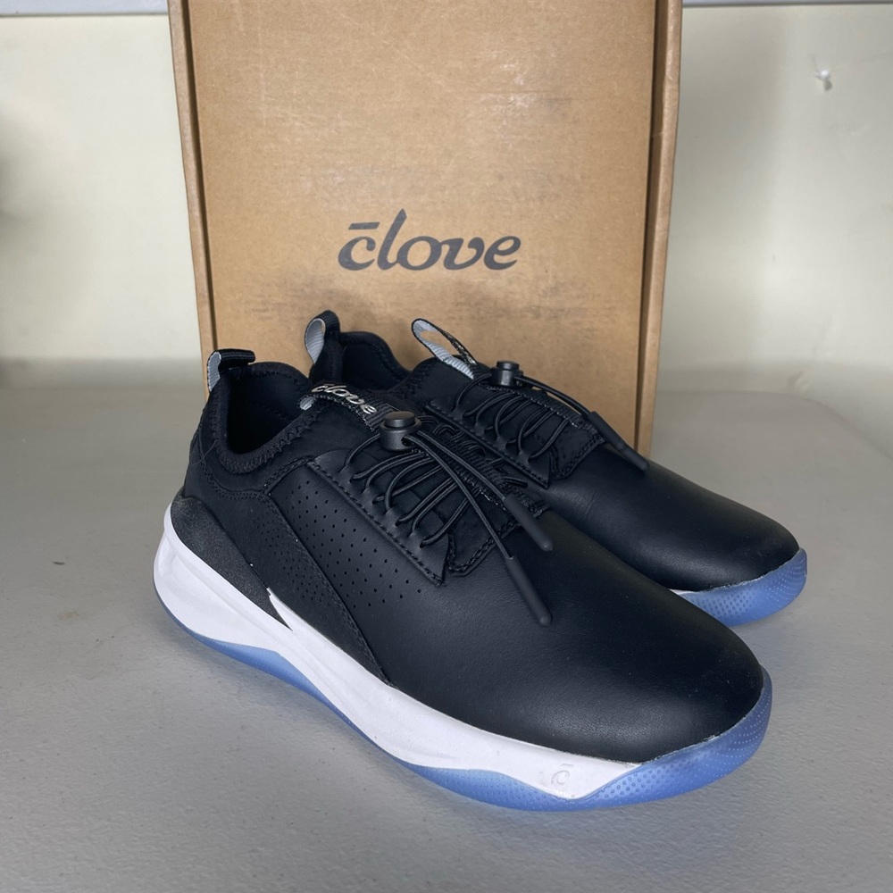 Clove Comfort Sneaker Nursing / Healthcare Shoes Night Shift Black Womens 6